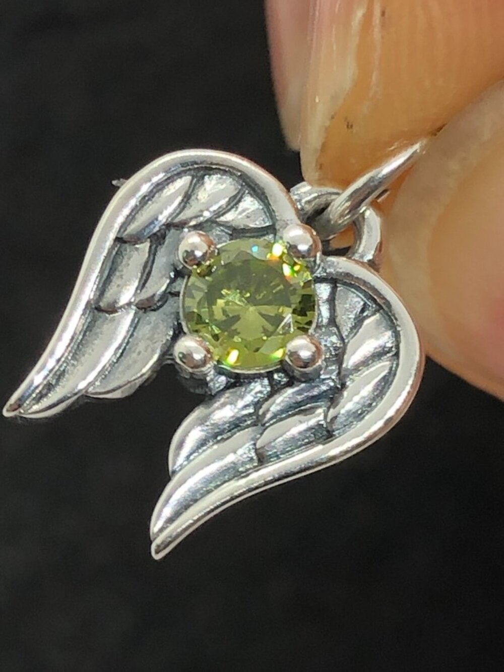 👍👍James Avery Angel Wings Birthstone Charm Peridot (August)